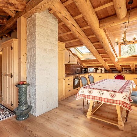 Cortina Lodge Cortina d'Ampezzo Exterior photo