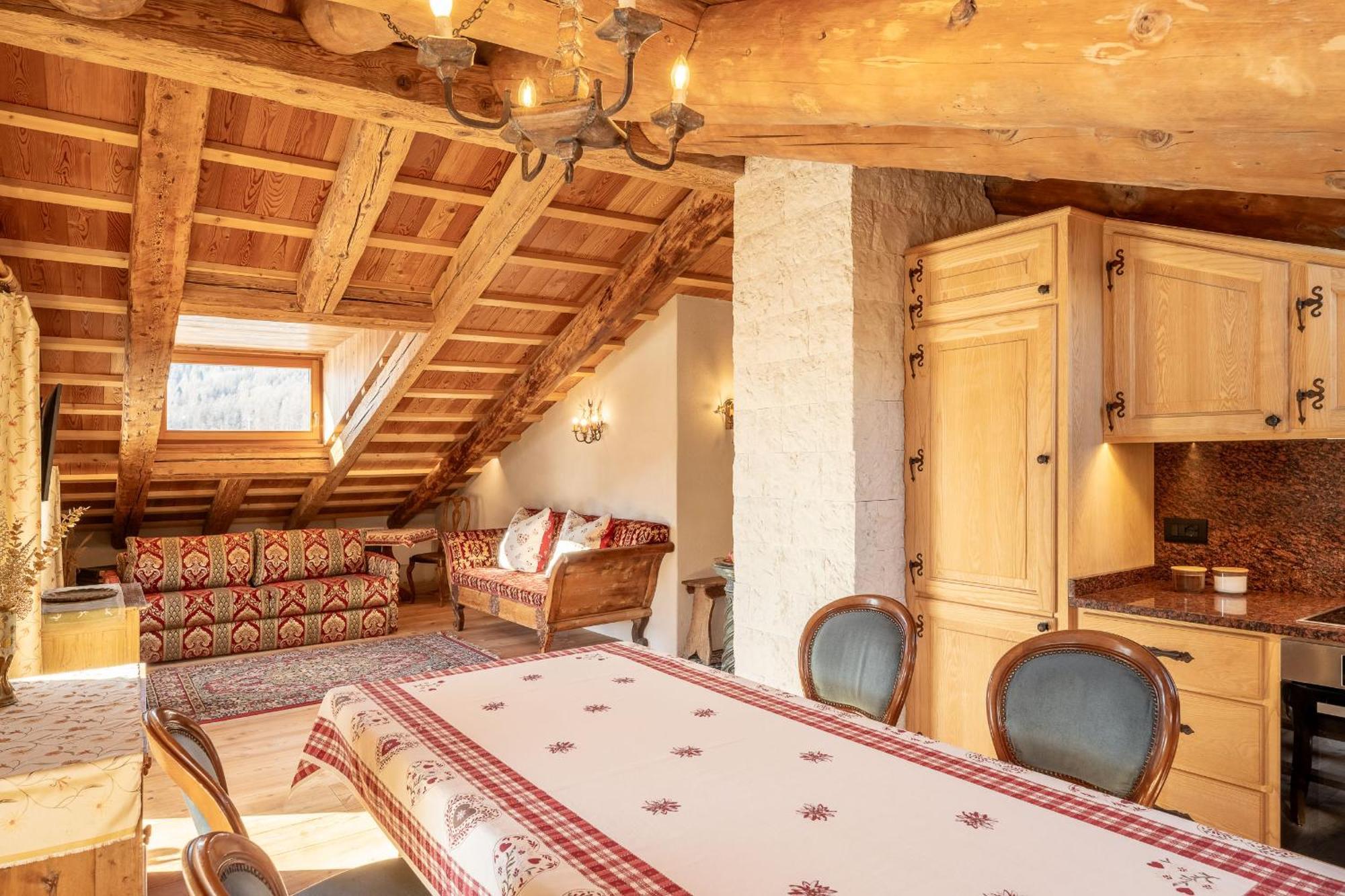 Cortina Lodge Cortina d'Ampezzo Exterior photo