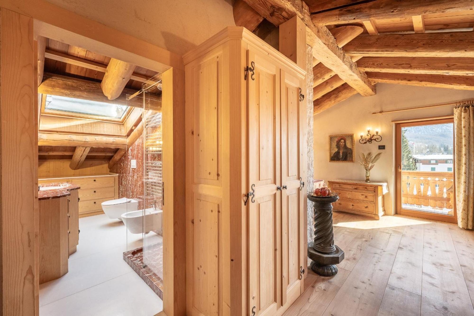 Cortina Lodge Cortina d'Ampezzo Exterior photo