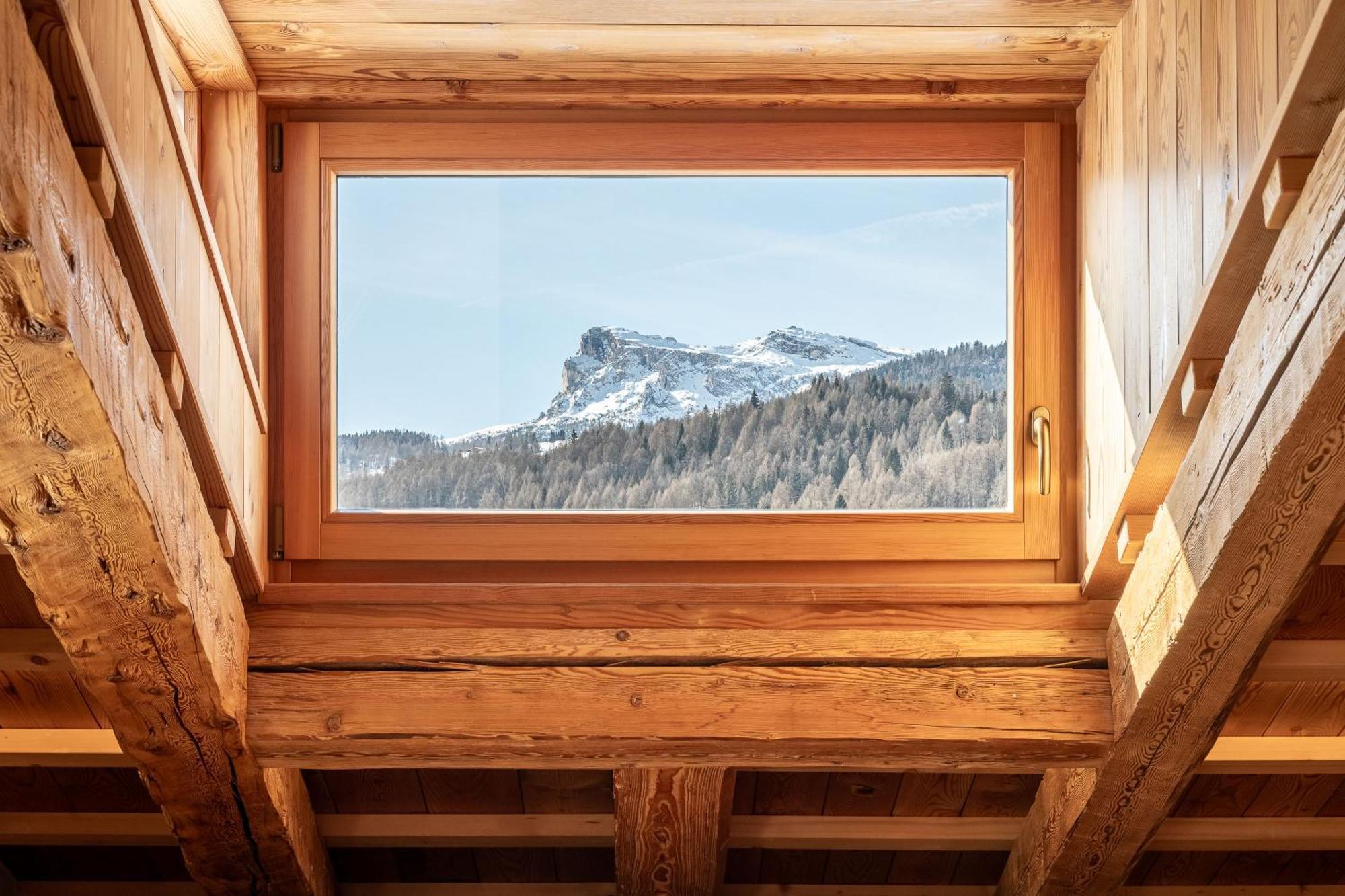 Cortina Lodge Cortina d'Ampezzo Exterior photo